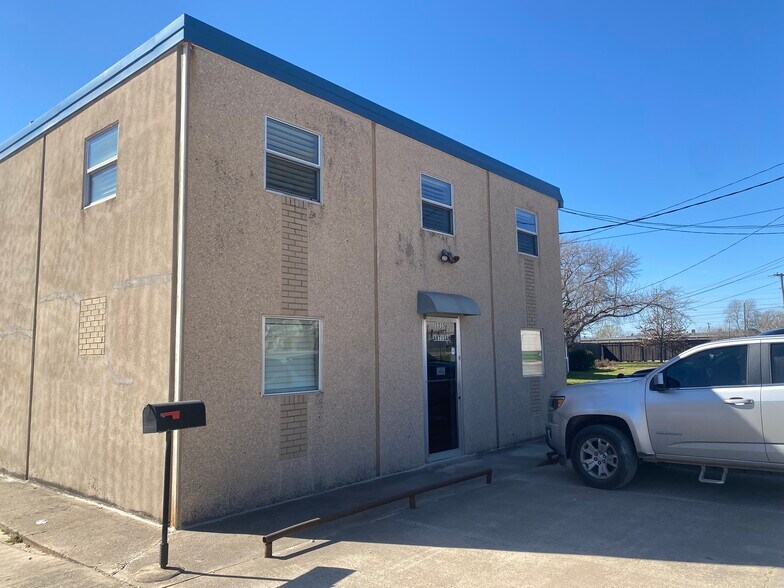 1315 W Shady Grove Rd, Grand Prairie, TX à vendre - Photo principale - Image 1 de 1