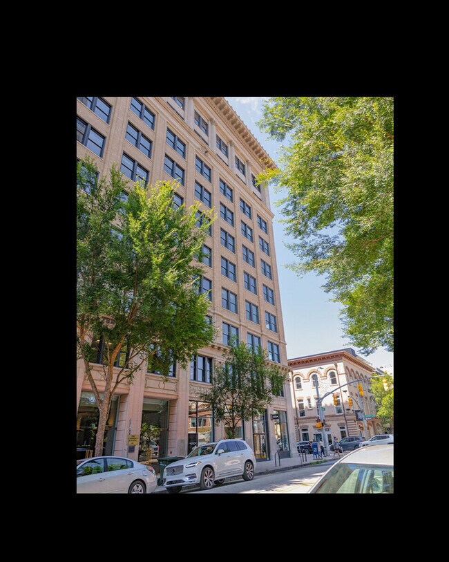 Plus de détails pour 19 W Hargett St, Raleigh, NC - Bureau à louer