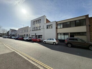 More details for 36-40 Middle St, Southsea - Industrial for Lease