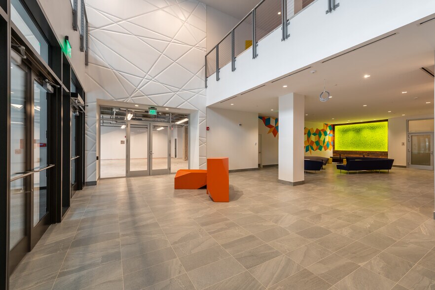 200 Exchange St, Malden, MA à louer - Numérisation 3D de Matterport - Image 3 de 67