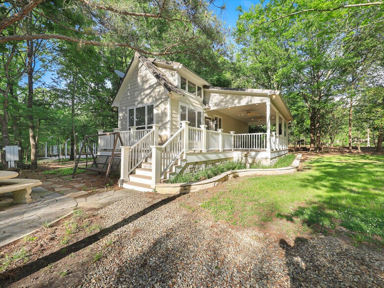 2769 RS County Road 3160, Emory, TX à vendre - Photo du bâtiment - Image 2 de 23