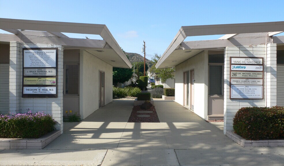 2937-2949 Loma Vista Rd, Ventura, CA à louer - Photo du bâtiment - Image 2 de 4
