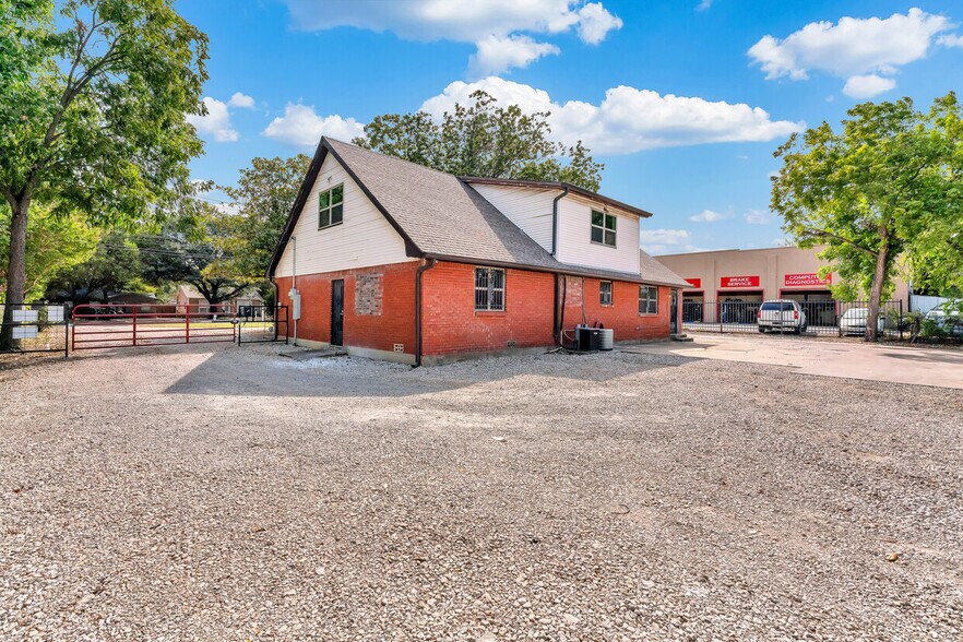 8100-8104 White Settlement Rd, White Settlement, TX for sale - Building Photo - Image 2 of 3