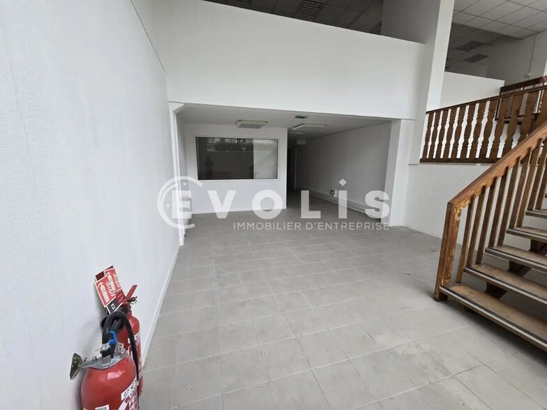 Bureau dans Palaiseau à louer - Photo intérieure - Image 2 de 8