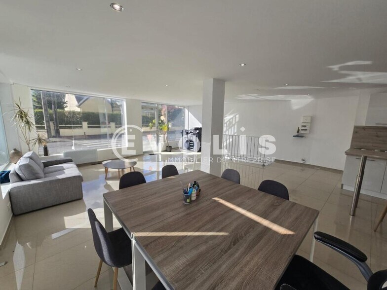 Retail in Viry-Châtillon for sale - Interior Photo - Image 2 of 7