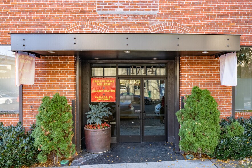 1714 NW Overton St, Portland, OR for sale - Building Photo - Image 1 of 1