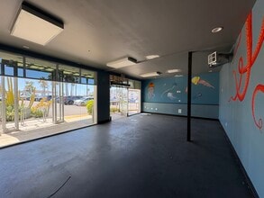 17208 Pacific Coast Hwy, Huntington Beach, CA for lease Interior Photo- Image 1 of 4