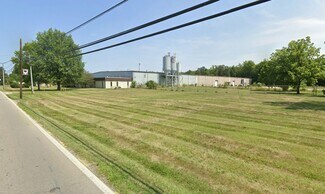 Plus de détails pour 836 Cherry St, Blanchester, OH - Industriel à louer
