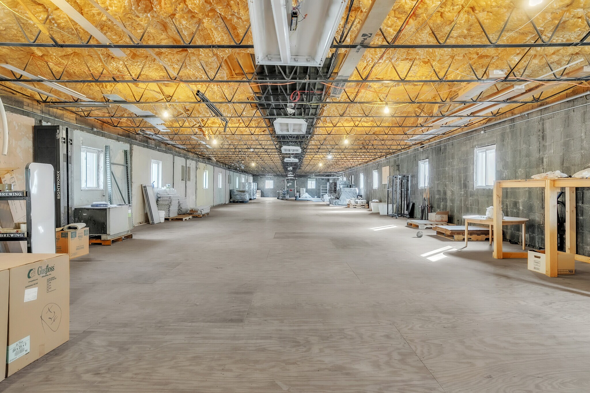 1450 Pa-51, Clairton, PA à louer Photo intérieure- Image 1 de 8