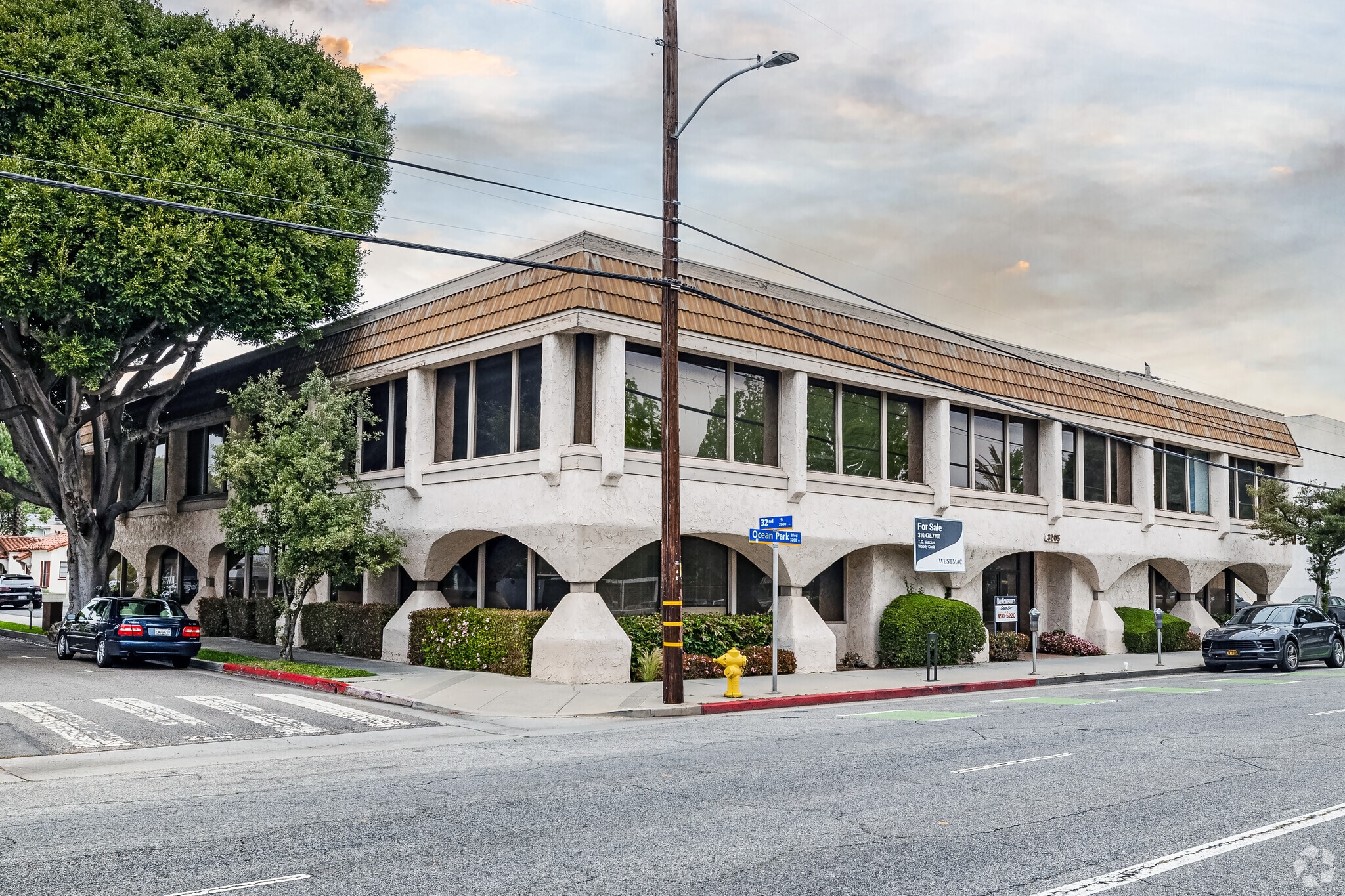 3205 Ocean Park Blvd, Santa Monica, CA for lease Primary Photo- Image 1 of 12