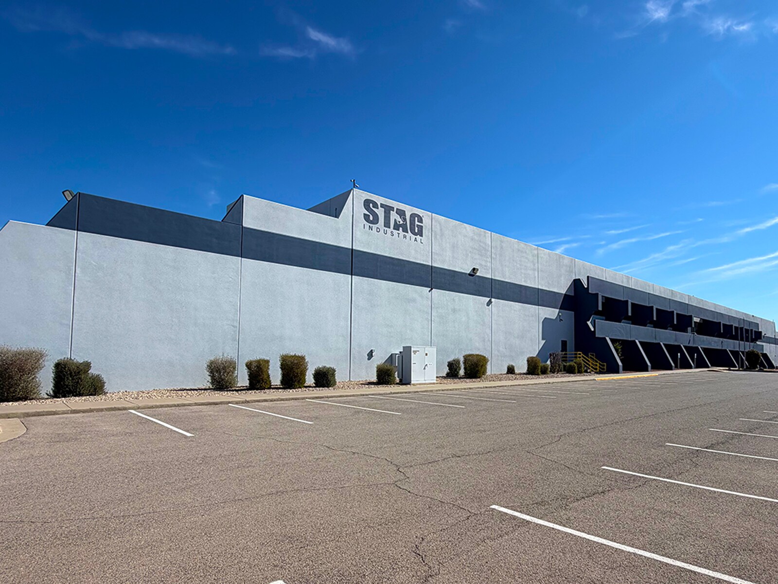 12 Leigh Fisher Blvd, El Paso, TX for lease Primary Photo- Image 1 of 2