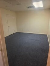 1727 N St, Merced, CA for sale Interior Photo- Image 2 of 4