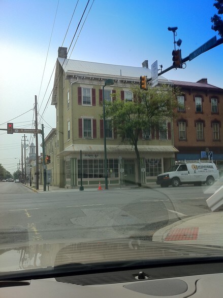 159-163 N Hanover St, Carlisle, PA for sale - Primary Photo - Image 1 of 1