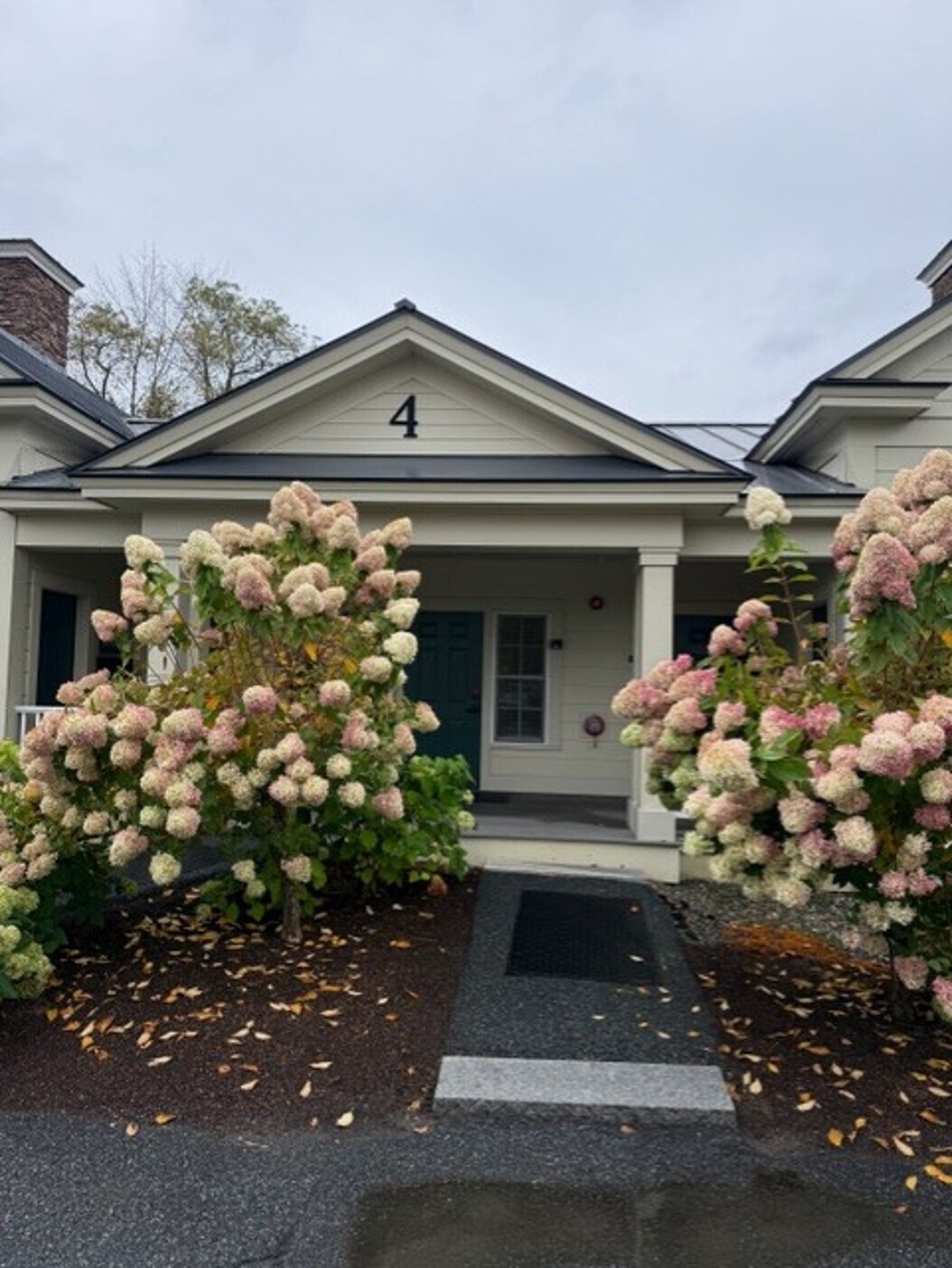 205 Billings Farm Rd, White River Junction, VT à louer Photo du bâtiment- Image 1 de 14