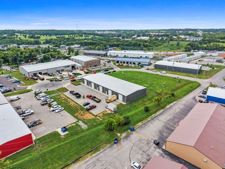 121 Zoe Rd, Nicholasville, KY for lease - Building Photo - Image 2 of 12