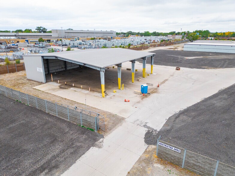 5970 W Warren Ave, Detroit, MI à louer - Photo du bâtiment - Image 2 de 7