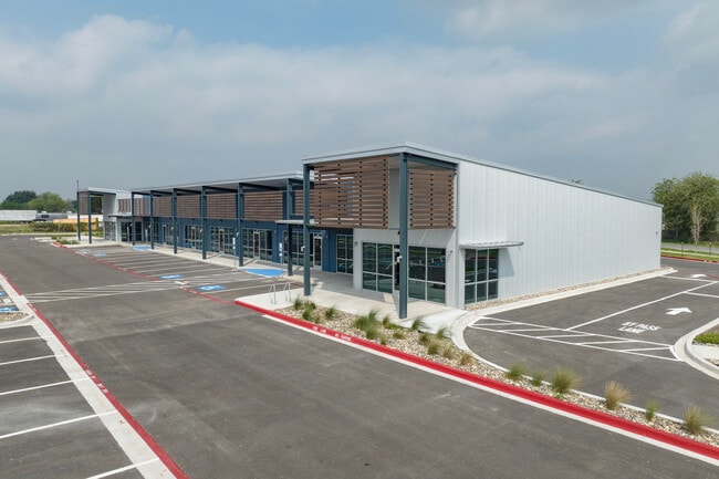 Plus de détails pour 8822 W Expressway 83, Harlingen, TX - Commerce de détail à louer