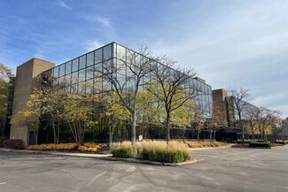 More details for 300 E Long Lake Rd, Bloomfield Hills, MI - Office for Lease
