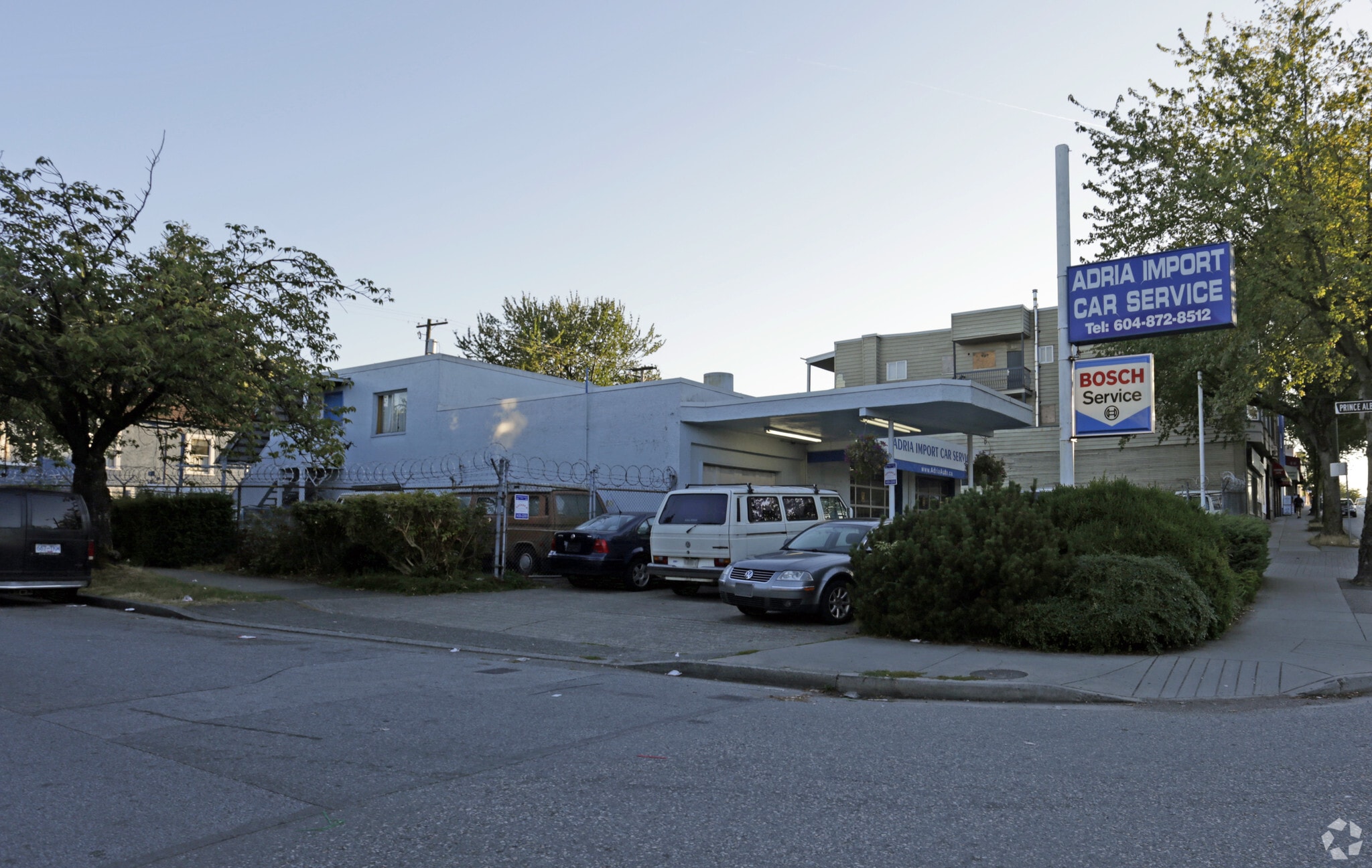 794 E Broadway, Vancouver, BC à vendre Photo du bâtiment- Image 1 de 7