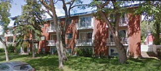 Plus de détails pour 10030 86 Ave, Edmonton, AB - Multi-résidentiel à vendre