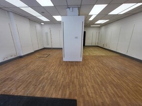 129B London Rd, Stockport à louer Photo intérieure- Image 2 de 12