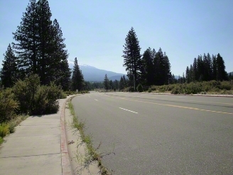 Vista Drive, Weed, CA à vendre - Photo principale - Image 1 de 1