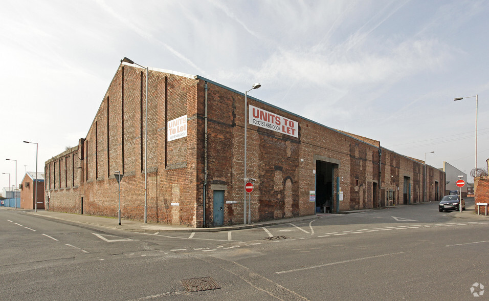 Globe Rd, Bootle for lease - Primary Photo - Image 1 of 11