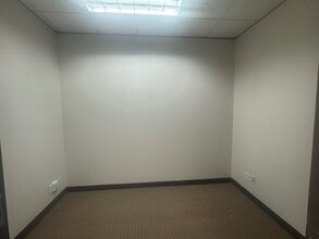 101 W Goodwin Ave, Victoria, TX for lease Interior Photo- Image 2 of 6