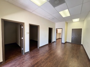 1305 SW Loop 410, San Antonio, TX for lease Interior Photo- Image 2 of 6