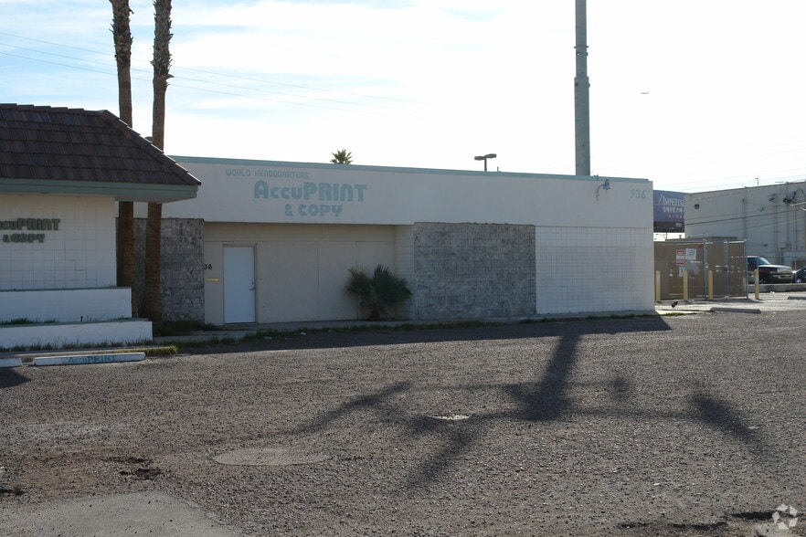 936 E Sahara Ave, Las Vegas, NV for lease - Building Photo - Image 3 of 6