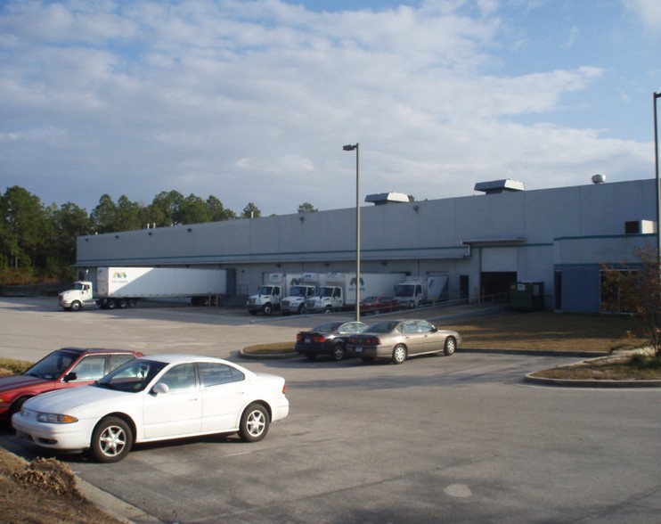 5525 Commerce Blvd W, Mobile, AL for sale - Primary Photo - Image 1 of 1