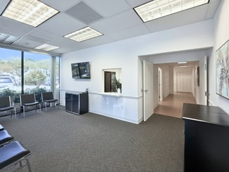 More details for 2540 Metrocentre Blvd, West Palm Beach, FL - Office/Medical for Lease