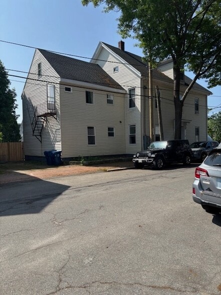80 Wilson St, Portland, ME à vendre - Photo du bâtiment - Image 2 de 20