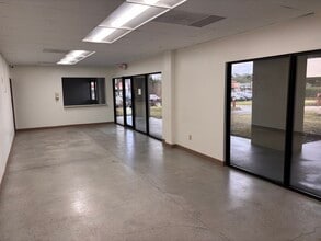 5855 Jimmy Carter Blvd, Norcross, GA for lease Interior Photo- Image 2 of 24