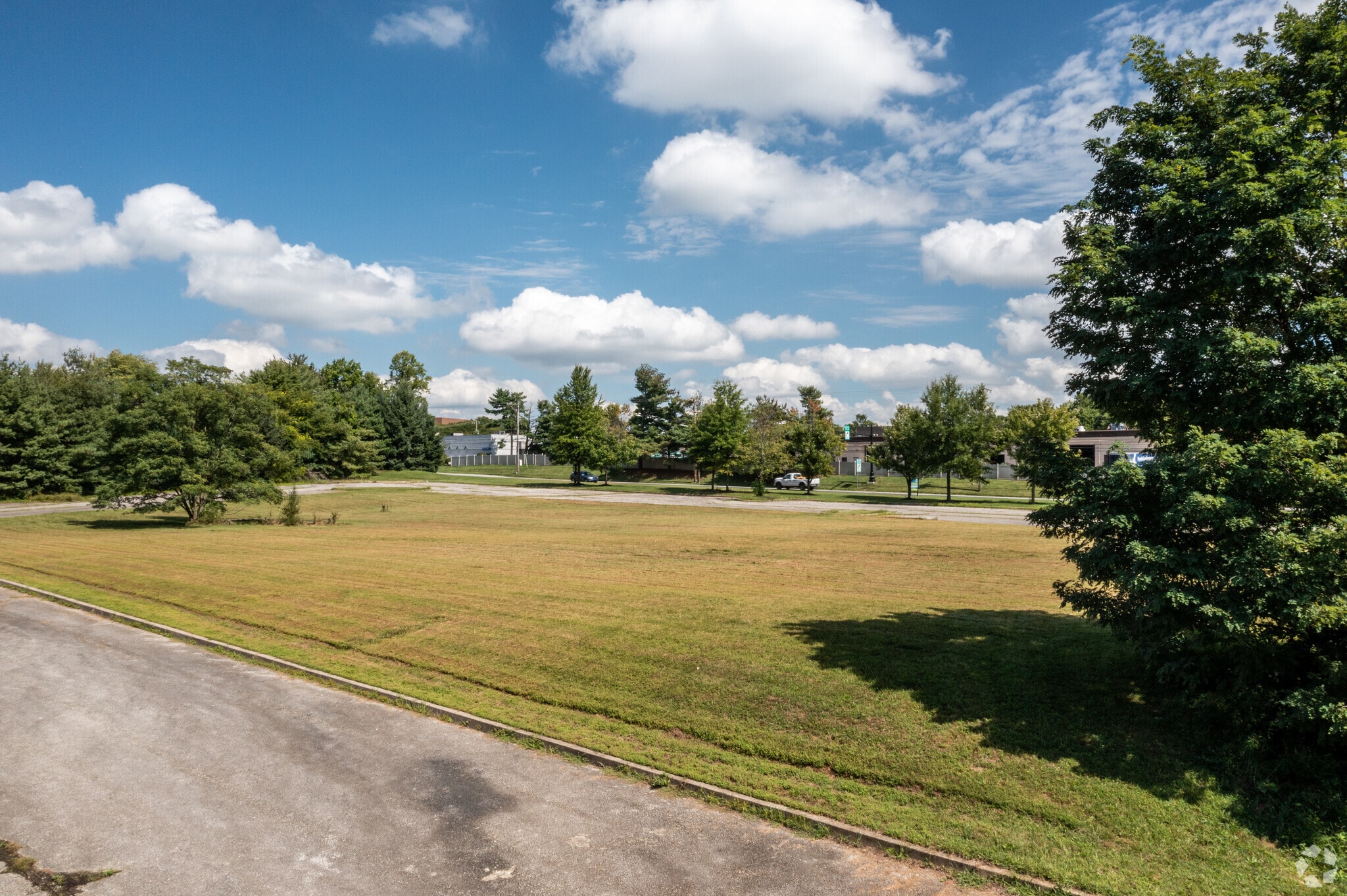 4351 Pennell Rd, Aston, PA for lease Building Photo- Image 1 of 4