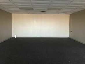 2500 N Main St, Crossville, TN for lease Building Photo- Image 2 of 12