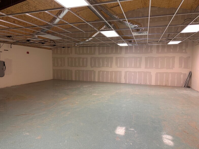 321 Limestone Ter, Jarrell, TX à louer - Photo intérieure - Image 3 de 13