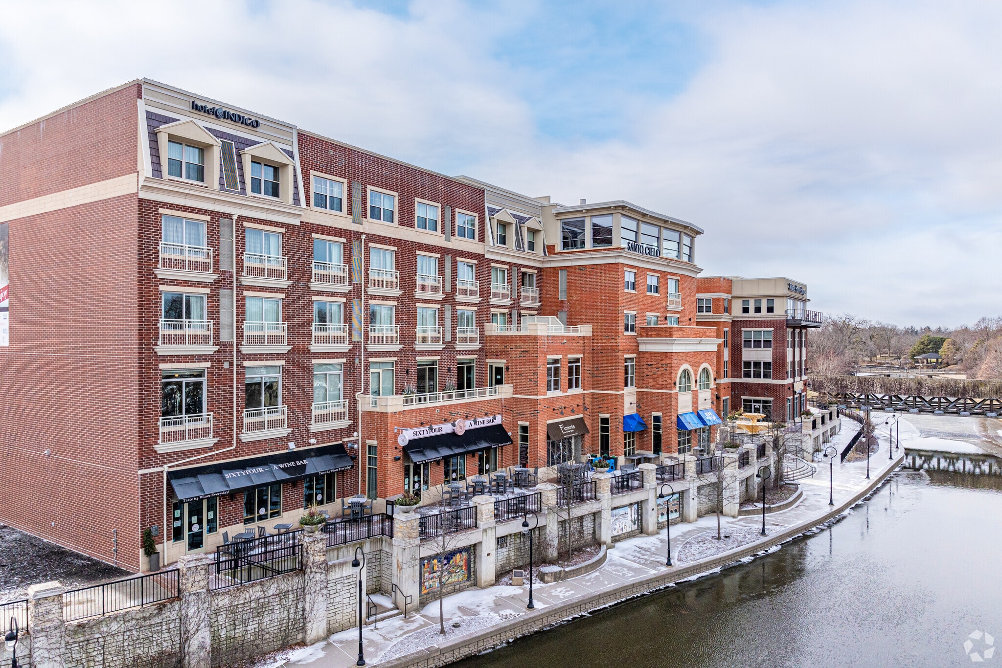 123 Water St, Naperville, IL for lease Primary Photo- Image 1 of 7