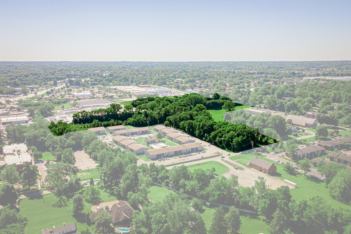 2044 Buechel Bank, Louisville, KY for sale Primary Photo- Image 1 of 1