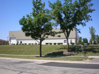 Plus de détails pour 1820 Production Dr, St Charles, IL - Industriel à louer