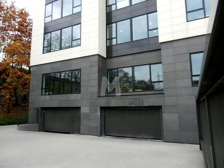 Office in Évry-Courcouronnes for lease - Building Photo - Image 3 of 17