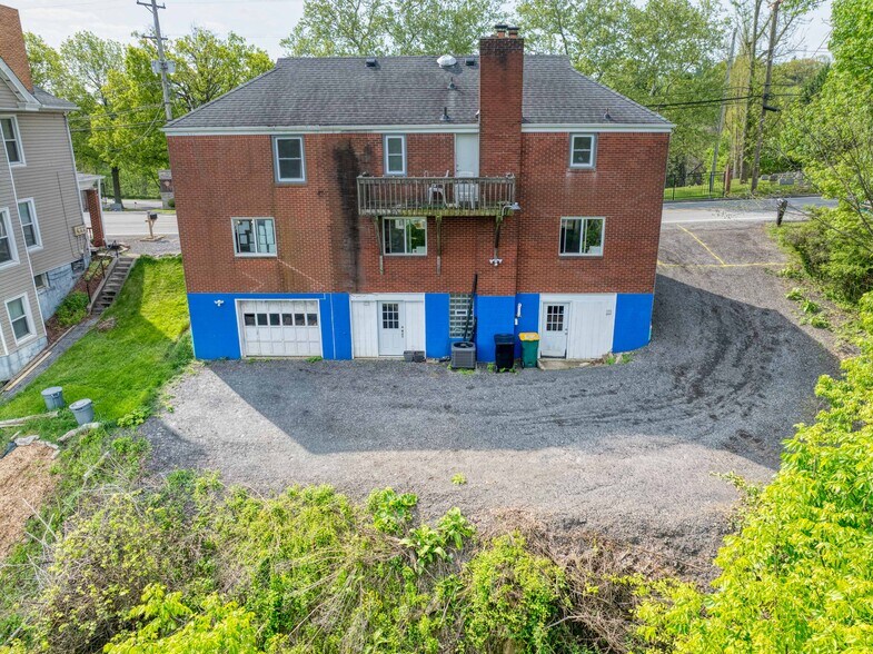 157-159 Cemetery Ln, Pittsburgh, PA à vendre - Photo du bâtiment - Image 3 de 46