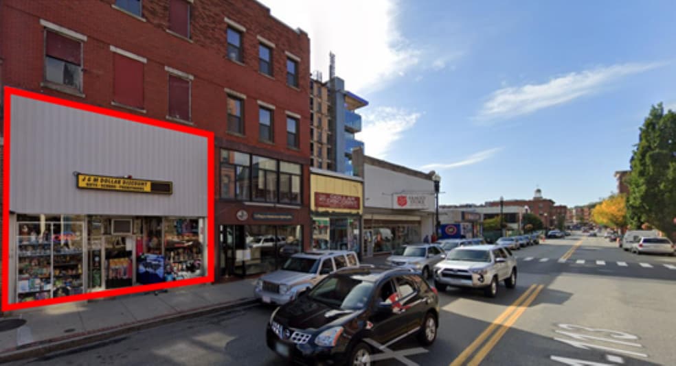 122 Merrimack St, Haverhill, MA for lease - Building Photo - Image 1 of 2