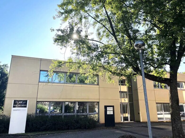 Office in SAINT-DIDIER-AU-MONT-D'OR for sale - Building Photo - Image 1 of 17