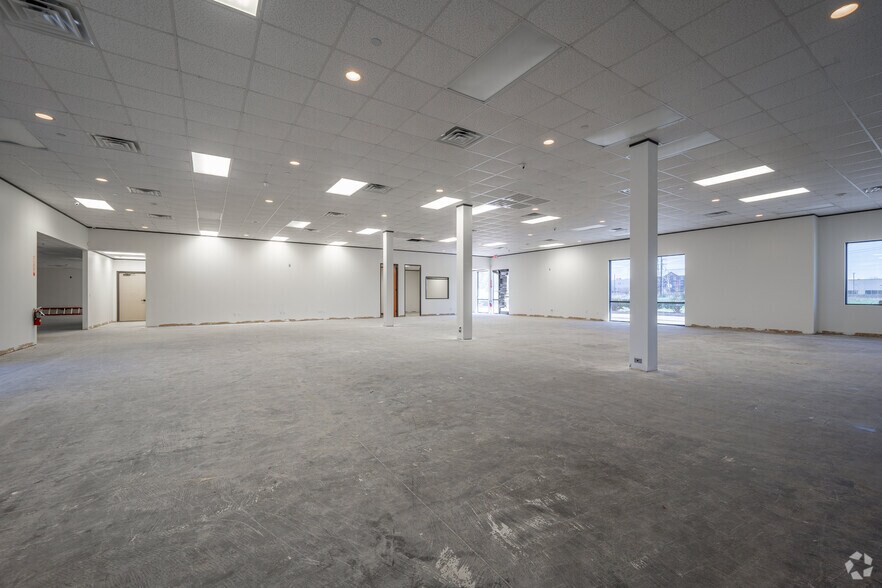 20320 Northwest Fwy, Houston, TX à louer - Photo intérieure - Image 2 de 19