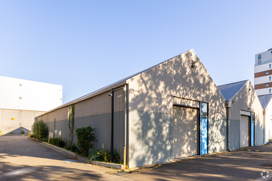 339 Williamstown Rd, Port Melbourne for sale - Building Photo - Image 2 of 5