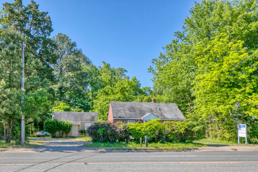 406 Bypass Rd, Williamsburg, VA à vendre - Photo du bâtiment - Image 2 de 8