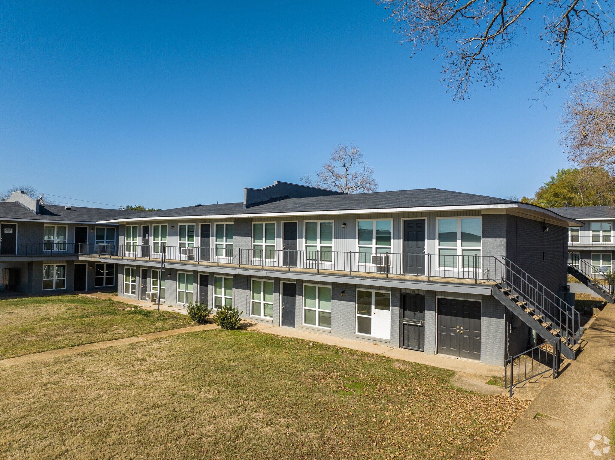 621 Houston Ave, Jackson, MS à vendre Photo principale- Image 1 de 35