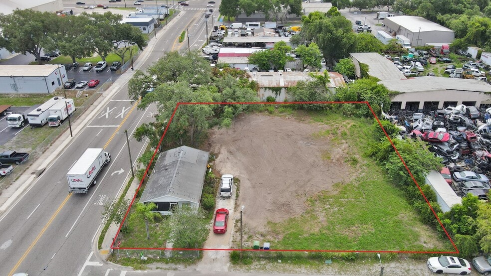 3909 N 38th St, Tampa, FL à louer - Photo du bâtiment - Image 1 de 14