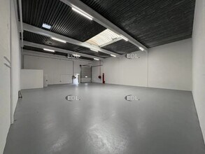 Flex dans Éragny à louer Photo intérieure- Image 2 de 9